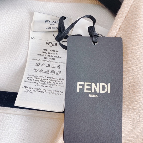 FENDI logo intarsia fringed wool poncho cape wrap - Picture 9 of 10